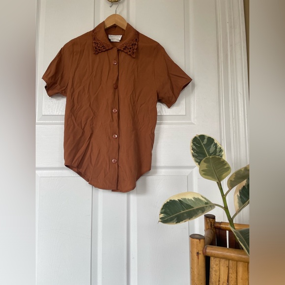 VINTAGE reitmans casuals top - Picture 2 of 3